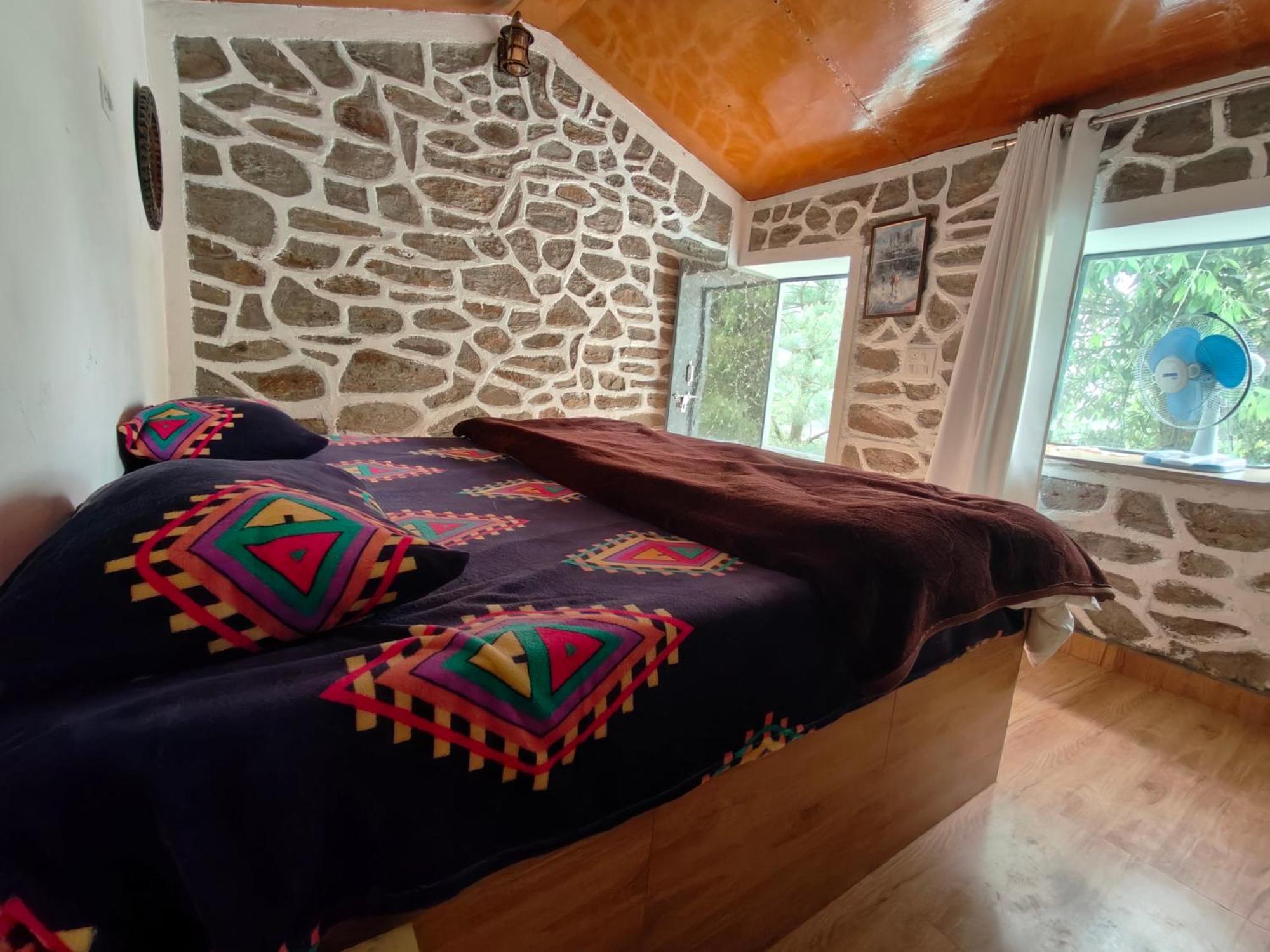 Himwanderer Camps & Cottages Pangot Nainital Zimmer foto